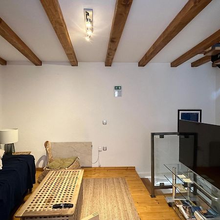 Kate'S Townhouse Lägenhet Buzet Exteriör bild