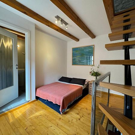Kate'S Townhouse Lägenhet Buzet Exteriör bild
